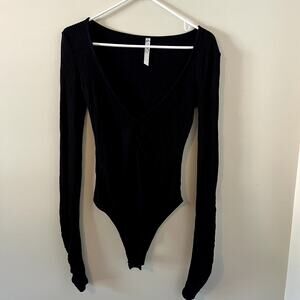 Intimately Free People Black Longsleeve V-Neck Bodysuit Women's XS